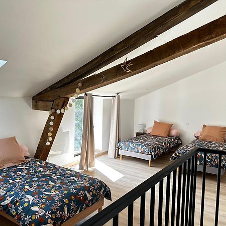 Gite Du Chat Roux La Chapelle-Saint-Martin-en-Plaine Екстер'єр фото